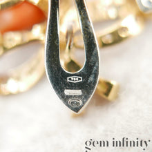 Charger l'image dans la galerie, Boucles d'oreilles or, diamants et corail