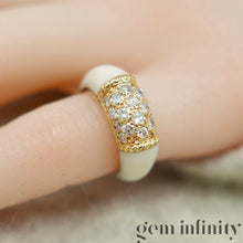 Upload image to gallery, Van Cleef & Arpels, long necklace and Philippine gold 750 rings