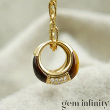 Upload image to gallery, Van Cleef & Arpels, long necklace and Philippine gold 750 rings