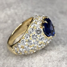 Load and play the video in Gallery viewer, Gold ring, heart sapphire and diamonds