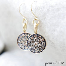 Charger l'image dans la galerie, Paire de boucles d'oreilles or et diamants bruns