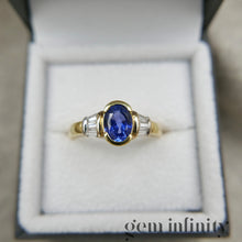 Upload image to gallery, Sapphire and diamond 750 gold ring