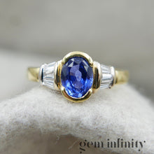 Upload image to gallery, Sapphire and diamond 750 gold ring