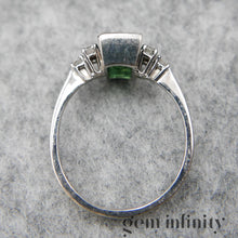 Upload image to gallery, Green tourmaline and diamonds white gold ring