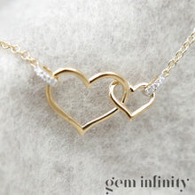 Charger l'image dans la galerie, Bracelet or cœurs et diamants