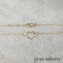 Charger l'image dans la galerie, Bracelet or cœurs et diamants