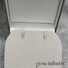 Charger l'image dans la galerie, Paire de créoles or gris et diamants