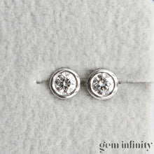 Charger l'image dans la galerie, Boucles d'oreilles or gris et diamants