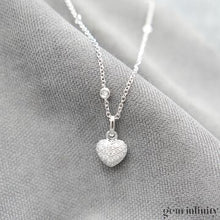 Upload image to gallery, White gold and diamond pendant necklace