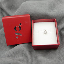 Upload image to gallery, White gold diamond solitaire necklace