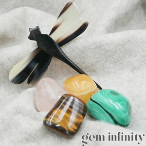 COFFRET HOME SWEET HOME, Quartz rose, Malachite, Oeil de tigre et Calcite orange