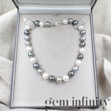 Upload image to gallery, South Sea and Tahiti Pearl Necklace
