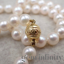Charger l&#39;image dans la galerie, Mikimoto, collier de perles Akoya, fermoir or

