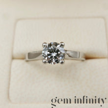 Upload image to gallery, Piaget, diamond solitaire

