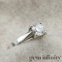 Upload image to gallery, Piaget, diamond solitaire
