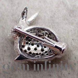 Broche lapin or gris, diamants et rubis