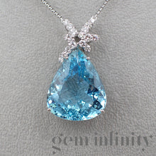 Charger l'image dans la galerie, Pendentif aigue-marine et diamants

