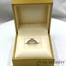 Load and play the video in Gallery viewer, Piaget, diamond solitaire
