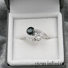 Charger l&#39;image dans la galerie, Bague ‘toi &amp; moi’ or gris, saphir et diamants
