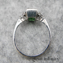 Upload image to gallery, Green tourmaline and diamonds white gold ring
