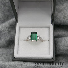 Upload image to gallery, Green tourmaline and diamonds white gold ring
