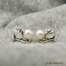Upload image to gallery, Pair of white gold, pearl and diamond ear clips
