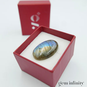 LABRADORITE, protective and soothing