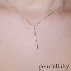 Collier or rose, jaune et gris serti de diamants