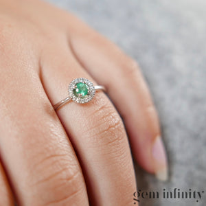 White gold emerald and diamond ring