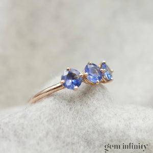Pink gold and sapphire ring