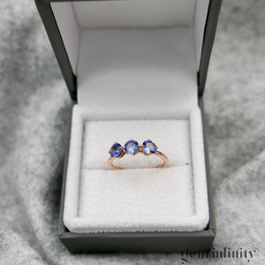 Pink gold and sapphire ring