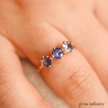 Upload image to gallery, Pink gold and sapphire ring
