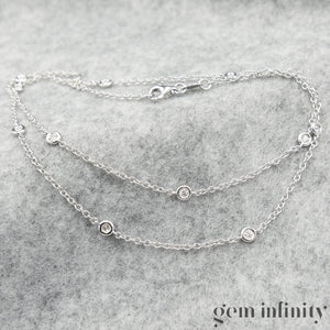 Collier or gris et diamants