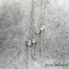 Charger l&#39;image dans la galerie, Collier or gris et diamants
