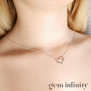 White gold 'infinite love' necklace set with diamonds